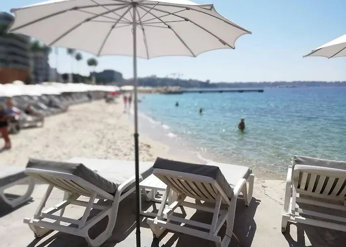 Apartment Terrasse Face A La Juan Les Pins *